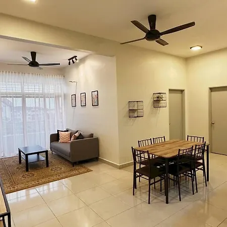 Homestay D'Casa, Apartment In Sepang, Klia Exterior photo